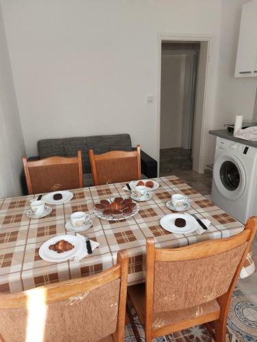 Apartman Dra?e