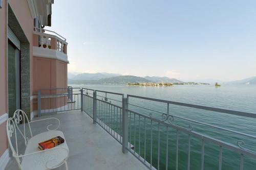 Luxury Villa Olga In Stresa