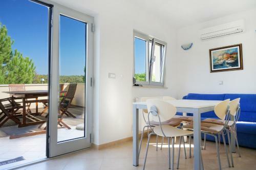 Apartments Rea