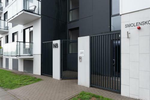 Brand New And Modern 1bdr Apartment