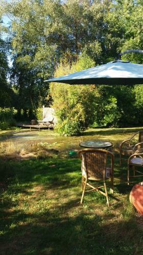 Bed & Breakfast De Geheime Tuin - Boshuis