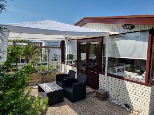 Lazy Cabin Near Hoek Van Holland Beach