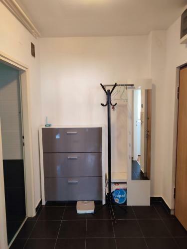 Quiet Apartment At A Popular Location
