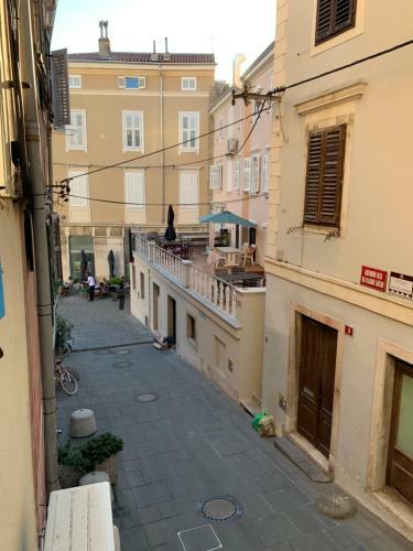 Modern Apartment Veneziana