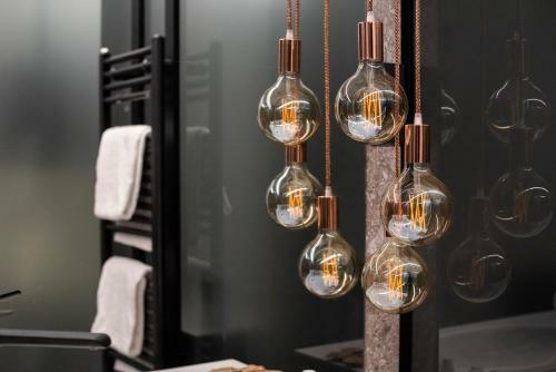 Black Pearl Apartment By Locap Group