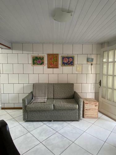 Casa Aconchegante Em Bairro Pr�ximo Ao Centro !