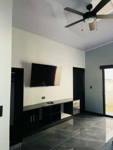 Apartamento Freedom House Bah�a Ballena Lodging