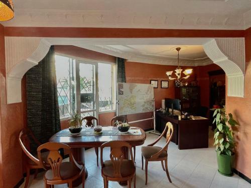 Apartamento Cozy 3 Bedroom Rental Unit With Pool Access