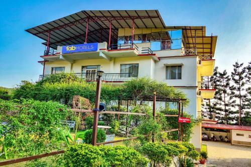 Hotel Fabescape Mount Resort