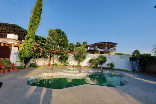 Hotel Fabescape Mount Resort