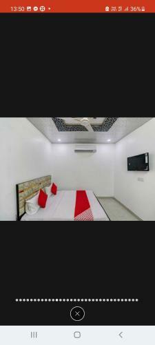 Oyo 91120 Hotel Town Palace