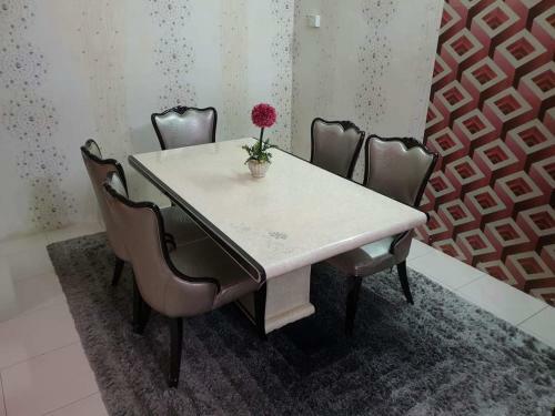 Homestay Epoh Meru Impian