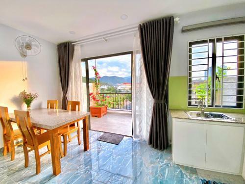 Gold Pig Homestay & Apartment