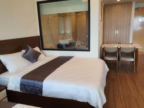 Apartamento C?n H? Flc Seatower Quy Nh?n