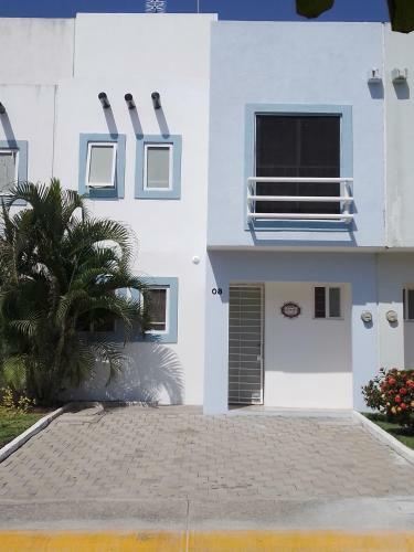 Casa En Coto Privado Con Alberca