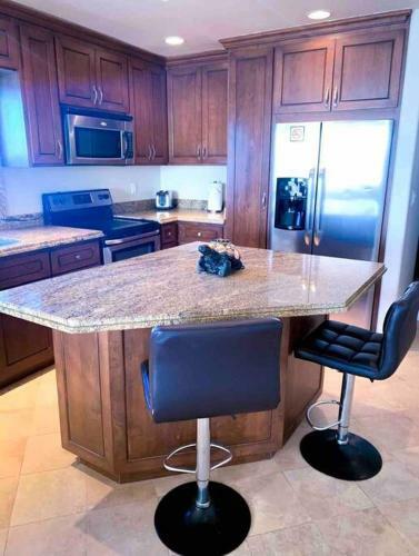 Apartamento Beautiful Beach Front Condo Near Downtown