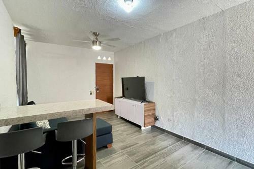 Apartamento Vallarta 750 Dep 7b