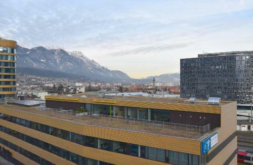 Super Central Apartment With Awesome Mountain View