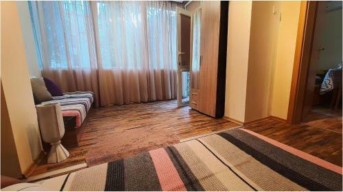 Apartment Sweet Home