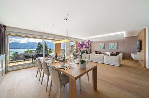 Montreux Center Panoramic Views 4bd Apartment