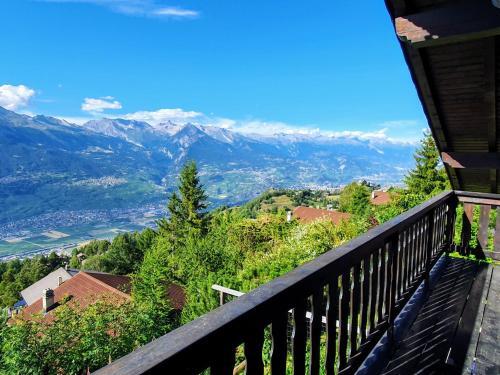 Chalet Cheechako
