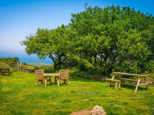 Holiday Home Sea View-1