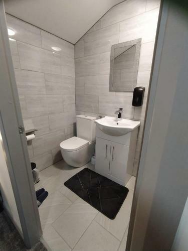 Black Pearl Luxury Apartments