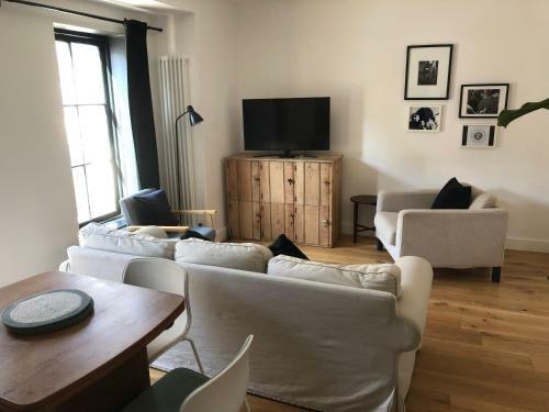Apartamento Poets Rest, Free Parking 8 Minutes From Beach
