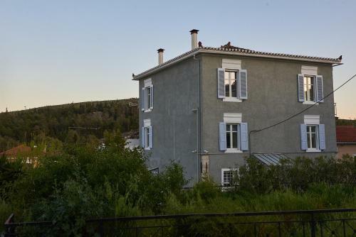 Hostal Galaxidaki 1857 Guesthouse