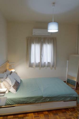 Downtown Apartment For 4 People