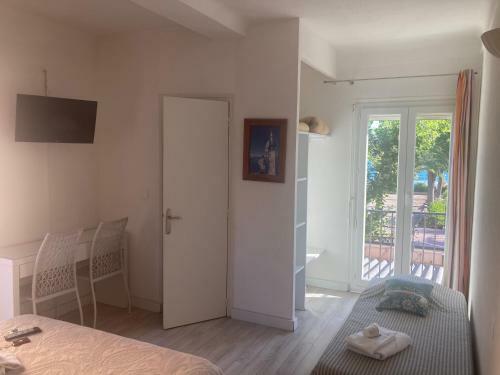 Hotel H�tel Olmo