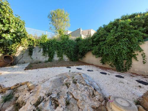 Villa Le Palmier De Balaruc Yourhosthelper