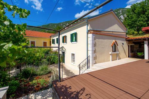 Apartamento Ku?a Za Odmor Nona Beba