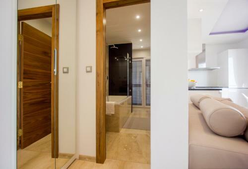 Hostal Belvedere Apartments & Rooms
