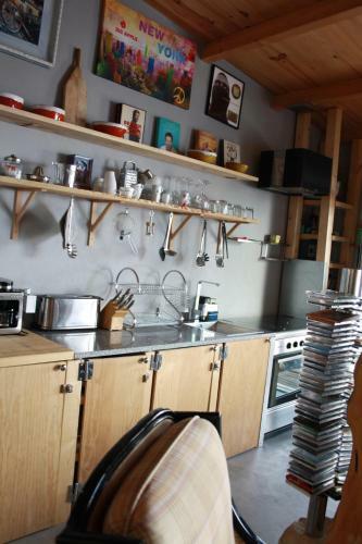 Apartamento Est�dio Com Espa�o Exterior, 5 Minutos De Cascais.