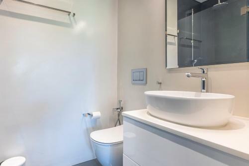 Apartamento Luxurious Two Bedroom Colina Park