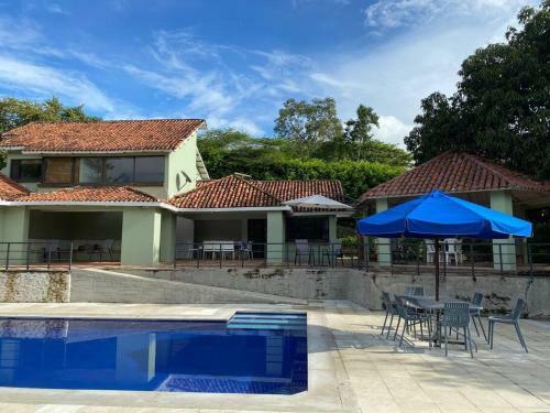 Apulo Casa Grande Y Confortable
