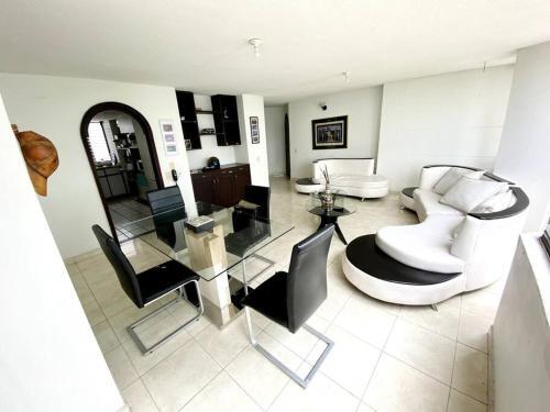 Apartamento Amoblado En Pinares