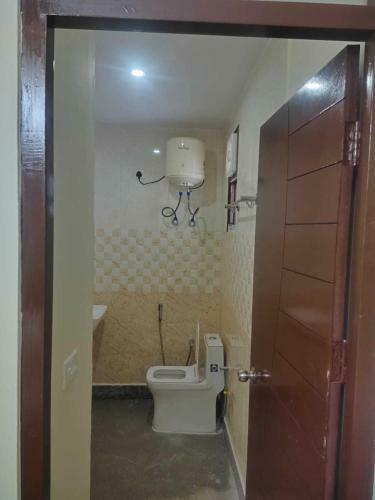 Oyo 91443 Lemon Hotel