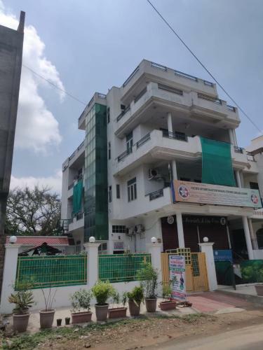 Mayura House