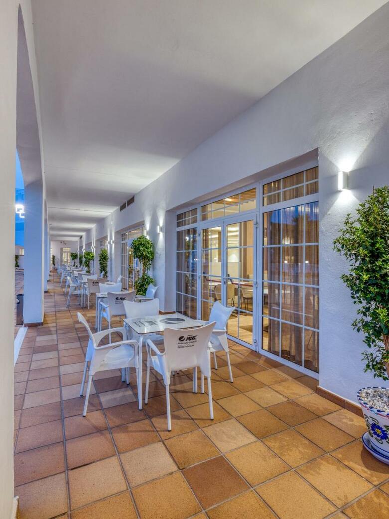 Hotel Playamoj�car