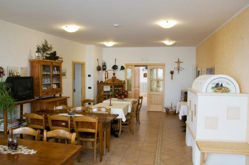Agroturismo Agritur Monte Pin