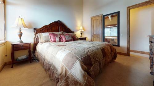 Nice Condo In A Resort Like Complex With Mtn Views, Pool And Tennis!