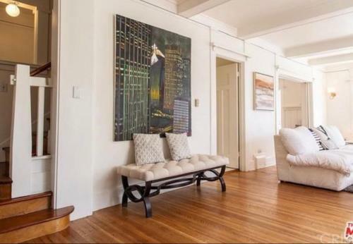 Spacious 5 Bedroom House Sleeps 13 Free Parking
