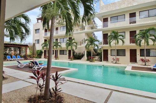 Blue Luxury 1 Bd Apartment - Direct Exit To The Pool - Fast Wifi - Free Parking