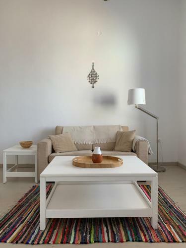 Chelid�ni House: Studio Apartment With Stunning Seaview