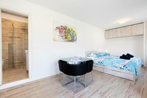 Villa White Stone House