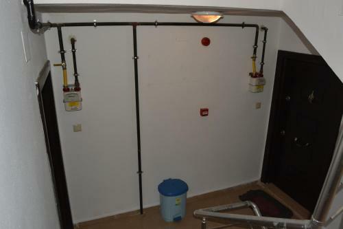 G�nayd?n Airport Apartment