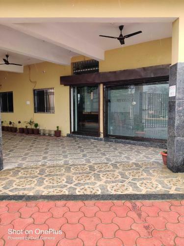 Hotel Oyo 90657 Mallick Mangalam