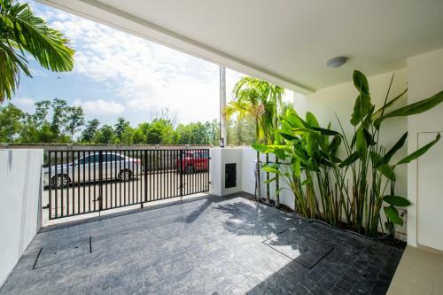 Laguna Park By Cozy Propery Management